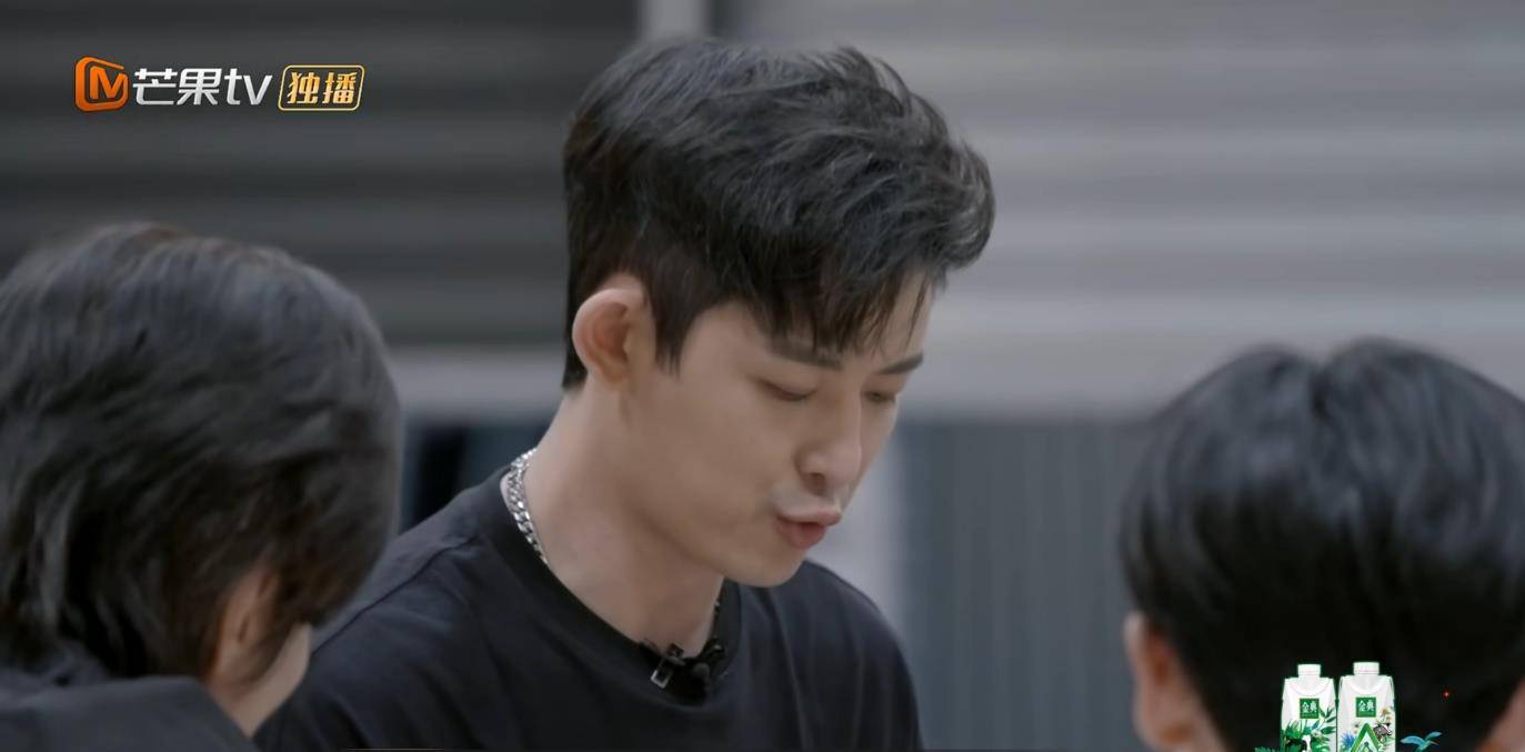 节目组|最该走的不走？节目组奇葩规则引众怒！他们本不该被淘汰！