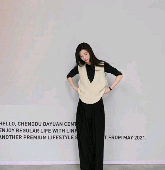 那会|秋装穿搭可以简简单单，但想要穿出高级感，就要懂得穿搭技巧