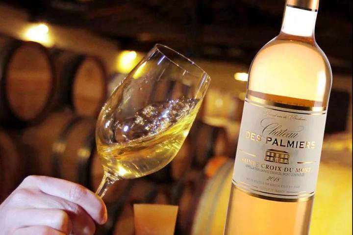 活动|中喜酒业:喜迎中秋,现推出桃金娘干白“买一送一”活动感恩回馈大客户!