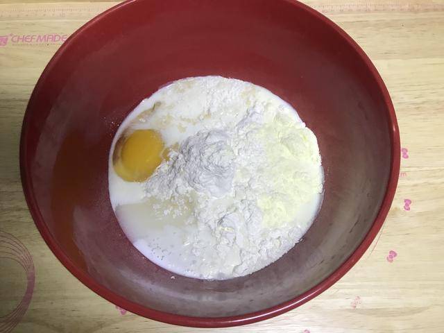 进行|只需一次发酵的吐司，操作省时，组织细腻松软拉丝，放三天也不硬