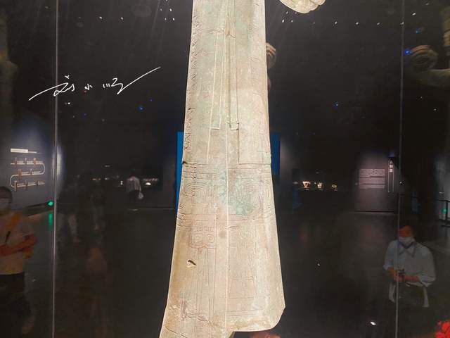 三星堆博物馆 青铜大立人 三星堆文化_世界博物馆之谜