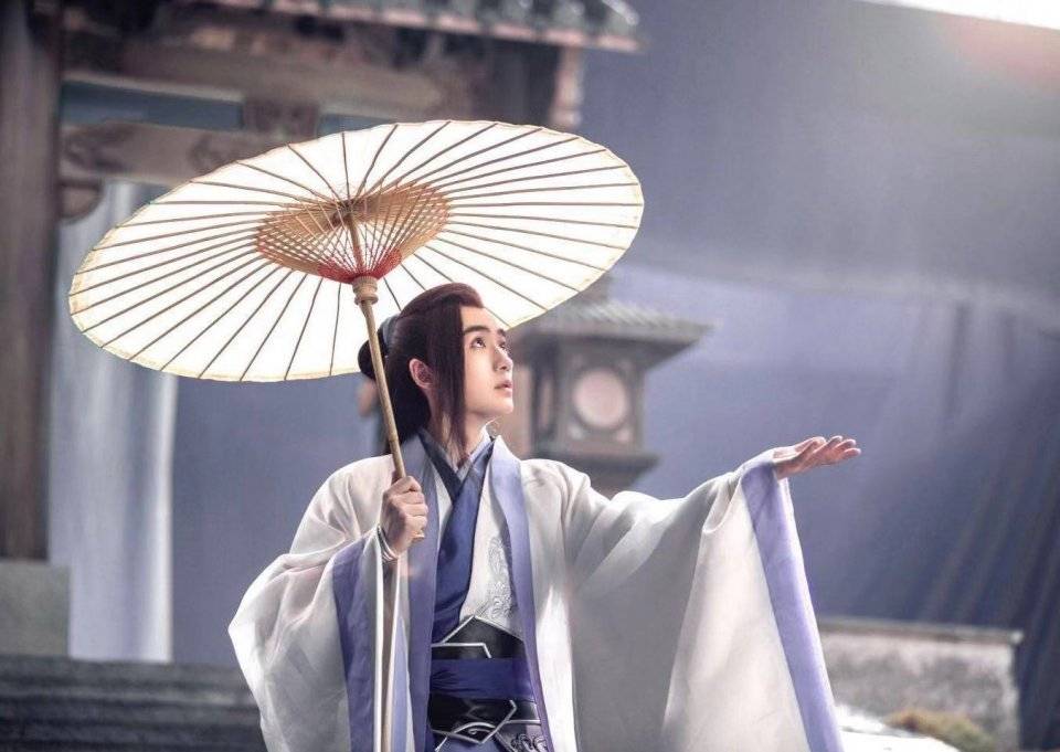 蓝色古装 7204b6b23f4f4fcf8163373a8c7e5b03.jpeg