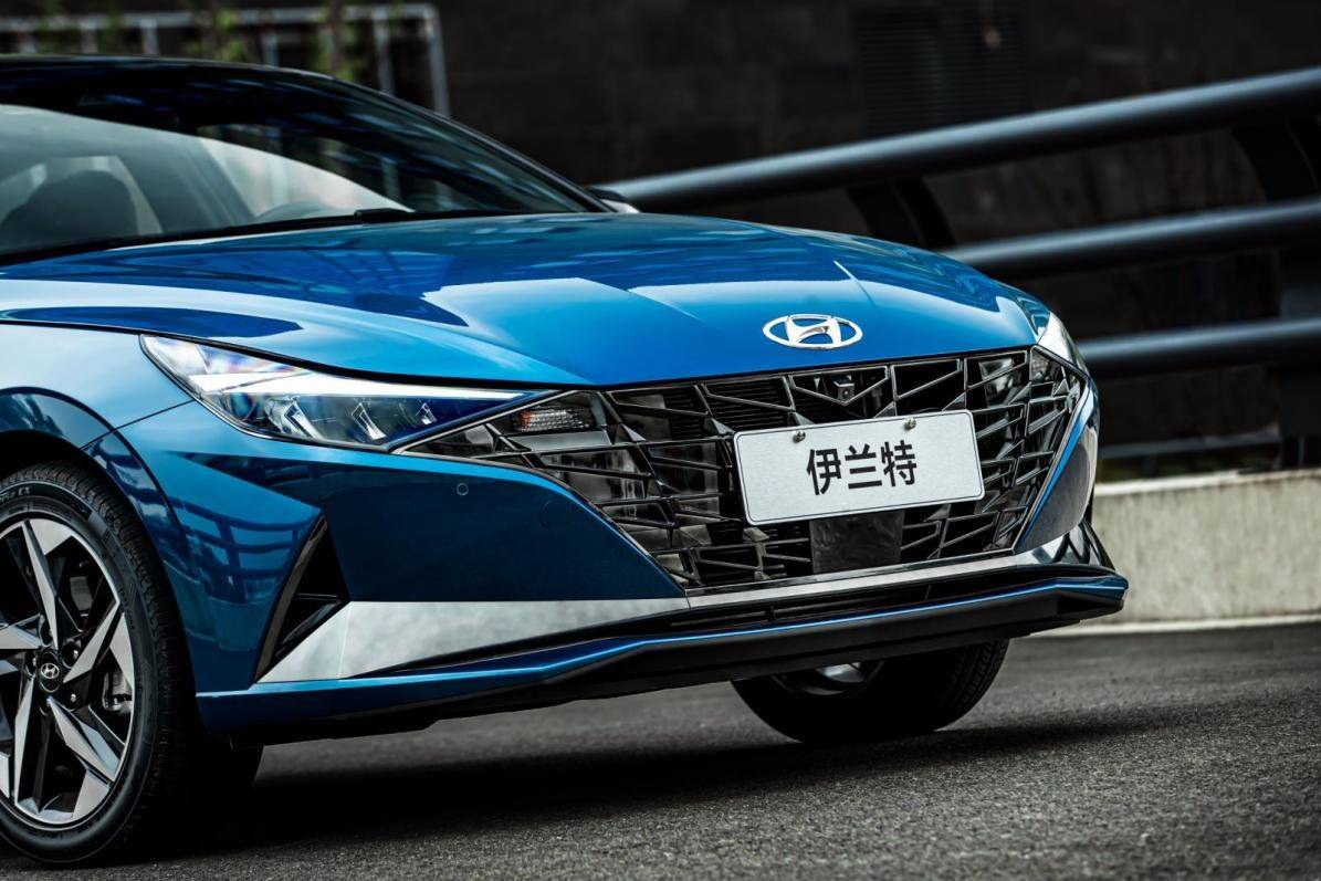 伊兰特和轩逸 82de65f7978442c8873994c06248f11e.jpeg