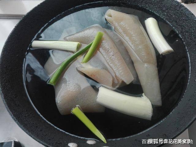 26eba6ba66aa4676b040addd902f713a.jpeg