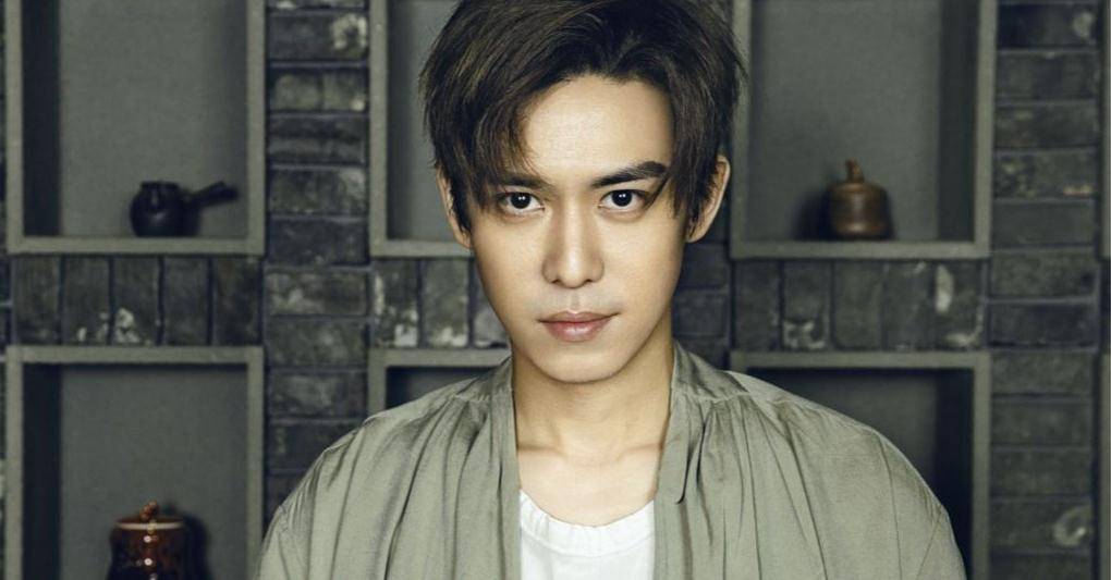 黑道太子陈楚河被周杰伦钦点出演青花瓷mv后放弃继承20亿