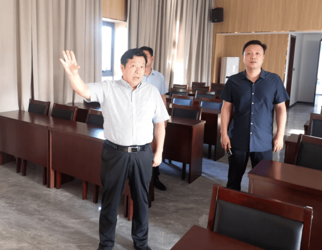 临颍县委常委,政法委书记常国庆到县城投公司调研