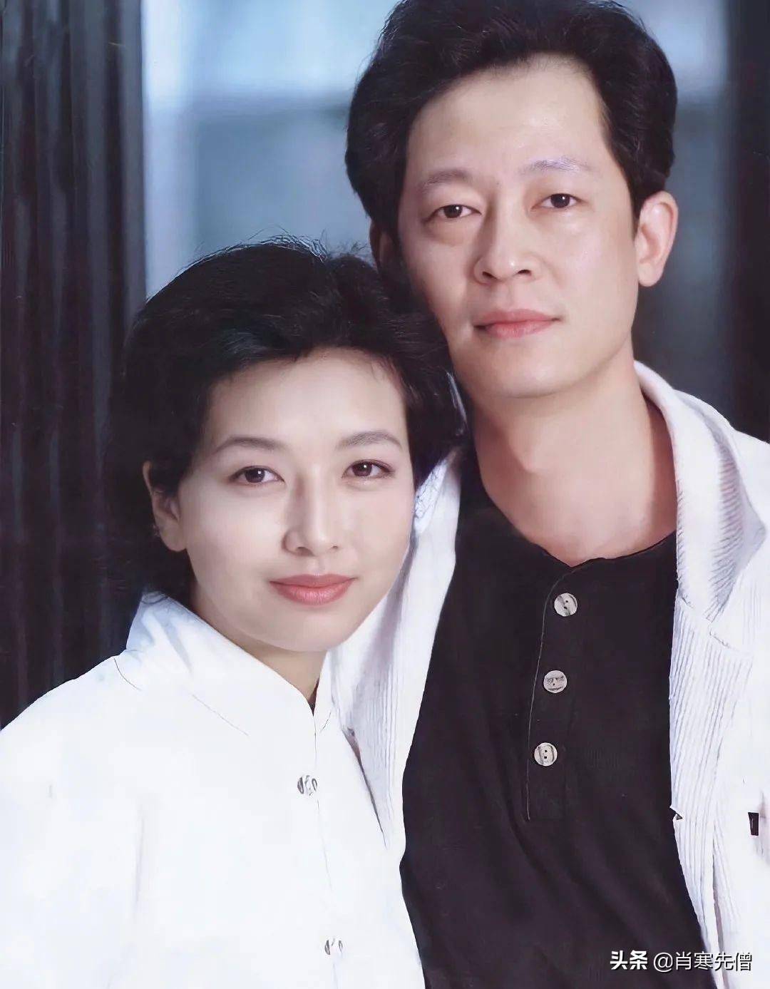 靳东前妻是谁 一任图片