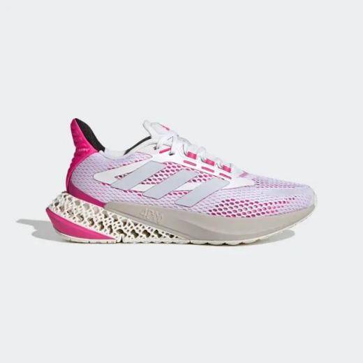科技|adidas4D跑鞋性能出众，带来更多“推进力”