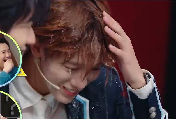 梁森|余景天接受泼水惩罚，妆容被冲刷干净露出素颜，整没整容一目了然