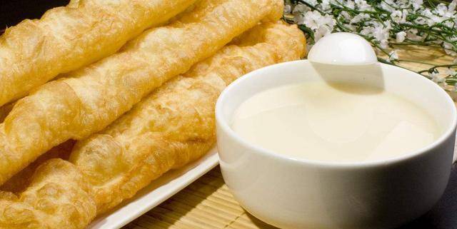 缺乏营养|早餐的四大“禁忌”，尤其是第2种，很多孩子经常吃，早了解下