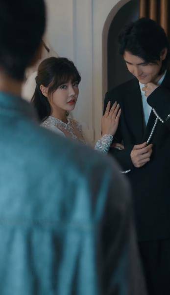 村党支部书记能否当村主任 韩安冉结婚7天 仍搞错丈夫姓名 泽鑫还是泽西 太搞笑 恩杰资讯网