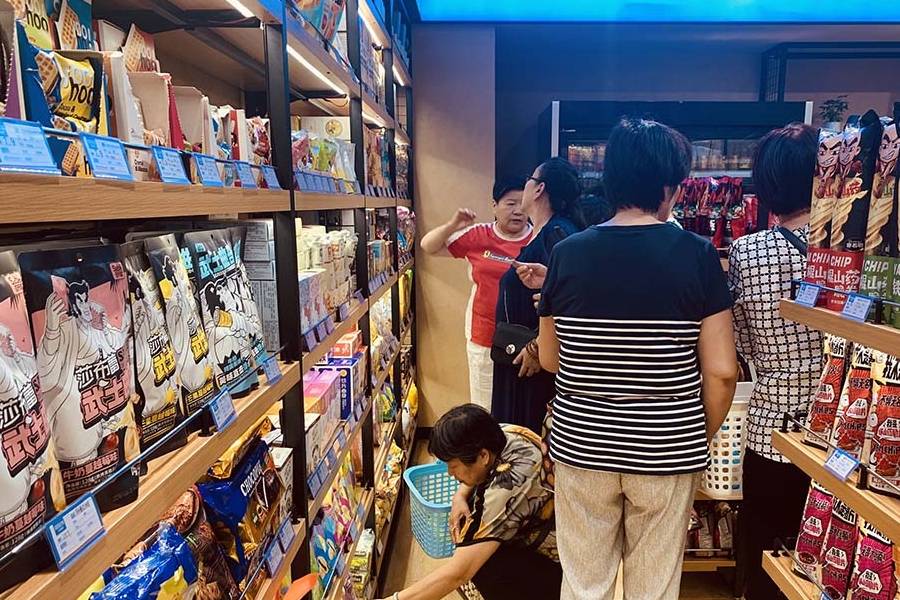 补充|从小克制着不吃零食的孩子，将来很难摆脱3种结局，家长别不知道