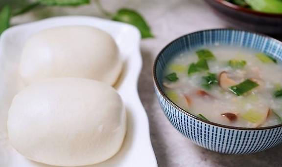 蔬菜|秋季早餐,得常喝这种蔬菜粥,口感咸香糯滑,促进食欲一天都精神