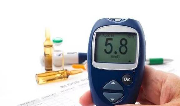 控制|血糖多高算糖尿病？糖尿病人怎么吃怎么动更利降糖？
