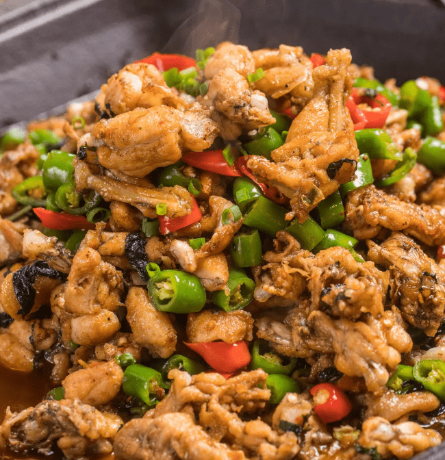 紫苏蛙锅搭配紫苏气泡水,经典配独特,成牛蛙控"新宠"!