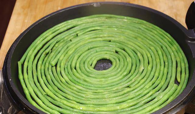 做法|早餐不要再买着吃了，试试新做法，好看又好吃，上桌全家人抢着吃