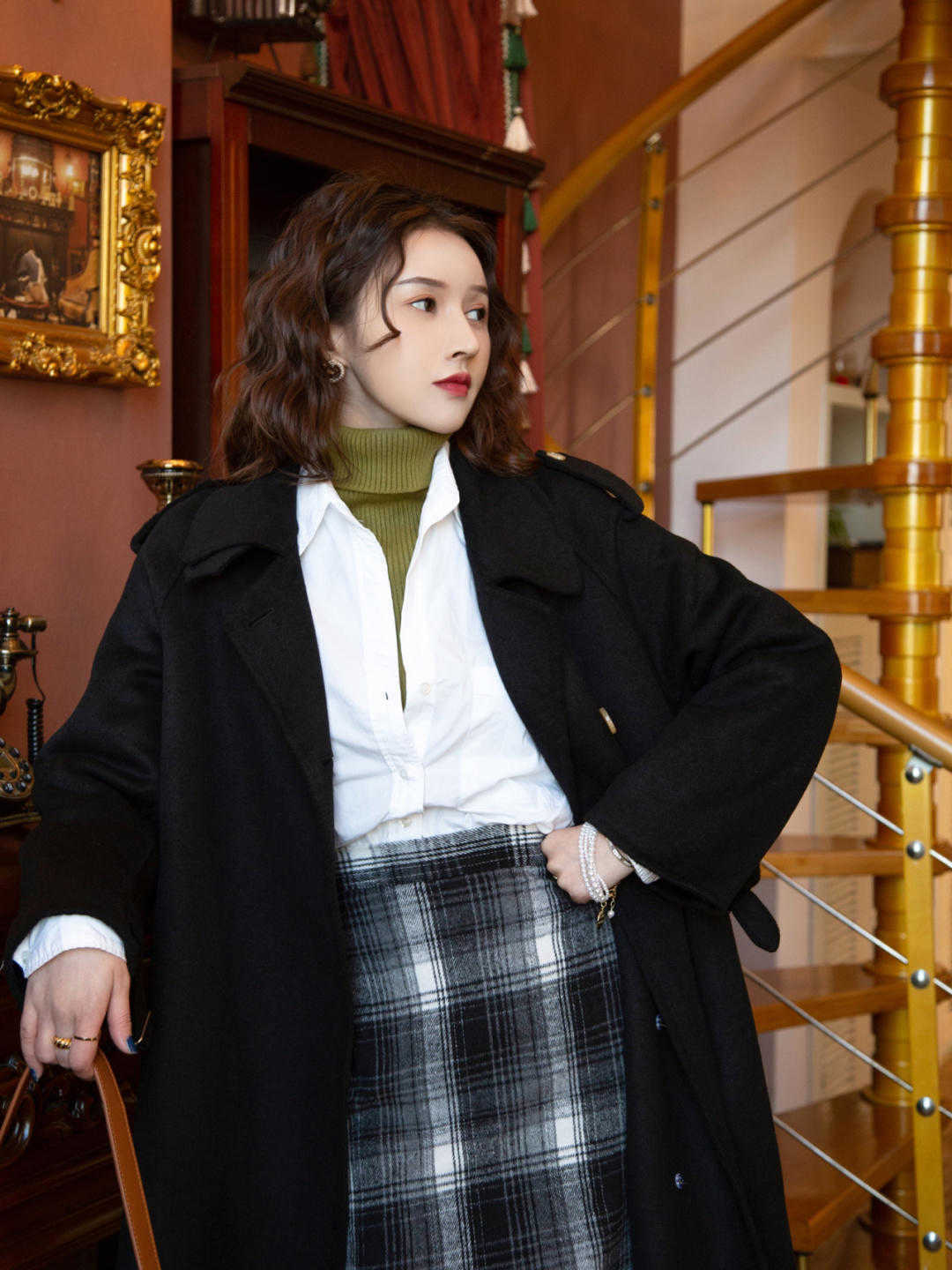 天气|秋天火了一种单品,叫“呢子裙”,时髦百搭又温柔,日常不挑人