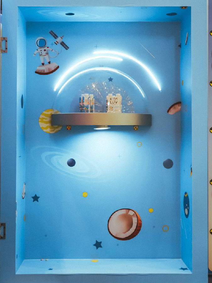 品牌|儿童零食集合品牌WEEEEE!首家快闪店空降上海大悦城,一起传递快乐魔力