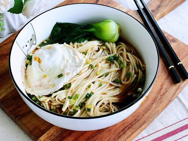 做法|开学早餐不用愁，聪明的妈妈这样做，高效省时，爽口不油腻，好吃