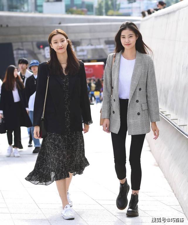 女生|看韩国街拍学穿搭！秋季人手一件的单品，穿对了时尚感信手拈来