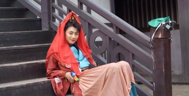 分析|萌探：杨紫纯分析，黄子韬指画认敌，沙溢全票通过，都是搅局王者