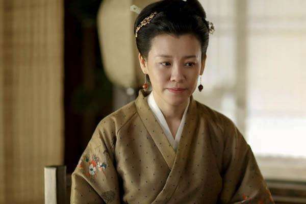 北影|她是徐静蕾贾静雯的大学同学，长得最丑成名最晚 ，但是红的却最红