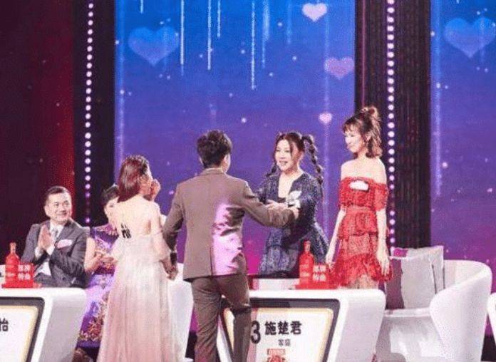 知名度|?“相亲节目”火了10年，不仅全是“托”，女嘉宾的身份被曝光