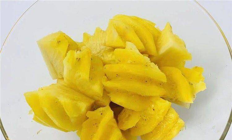吃什么食物对皮肤修复比较好 8aa6cd3ebc0847bc8112f1845415d20f.jpeg