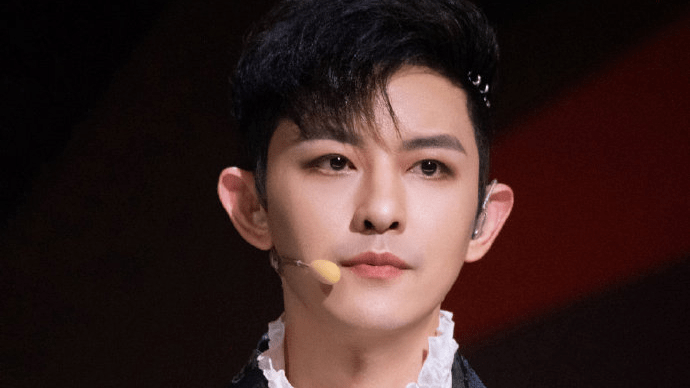 因为|《哥哥》中一路躺赢的3个人，1个确实有实力，2个备受争议