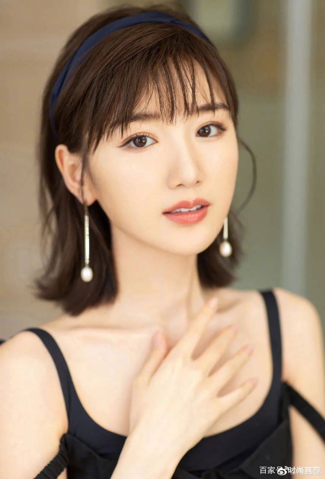 发型|长成她这样，才敢叫“美人天花板”吧？