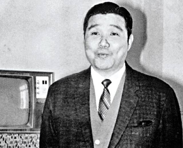 原创曾宝仪一年半没见曾志伟低调承认爷爷身份质疑吕乐没刘德华帅