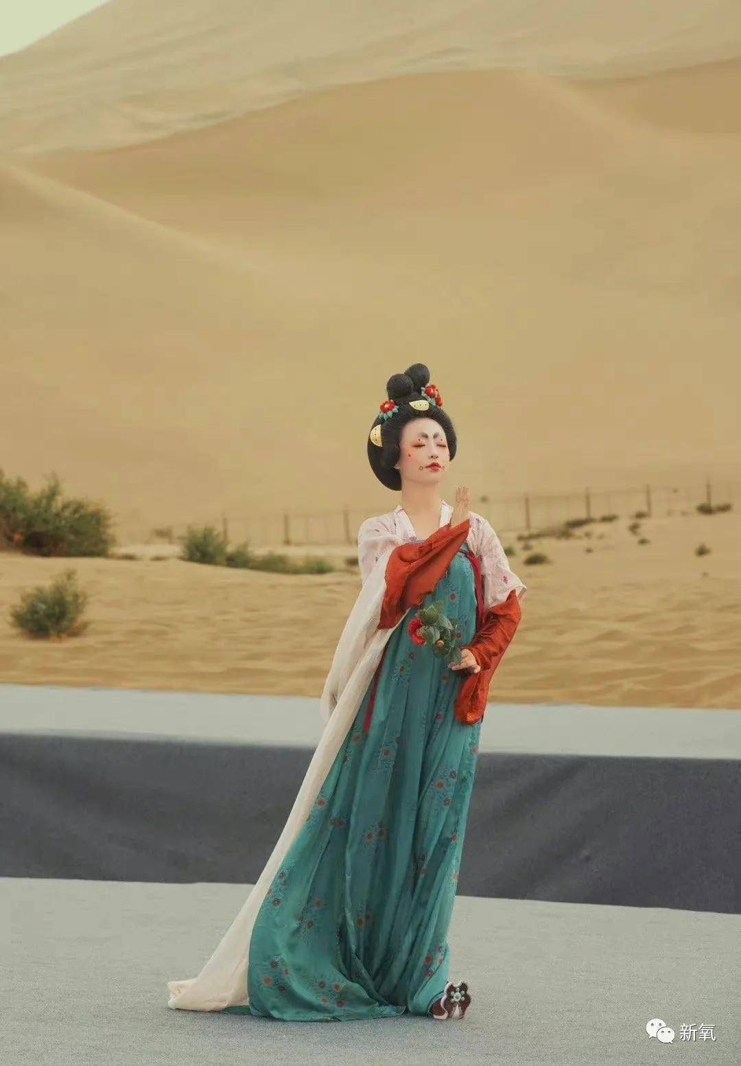 服装|是什么神仙造型，让娜扎这样的大美人还能颜值翻倍？