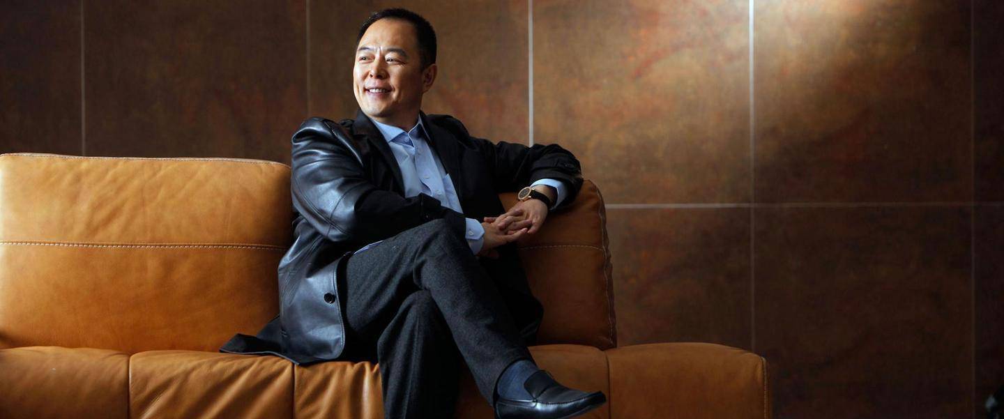 说法|谢霆锋正申请退出加拿大国籍，是为了躲避限籍令？别再误导大家了