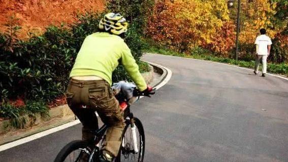 水平|什么时间血糖水平容易升高？应该怎么控制血糖？做好2件事