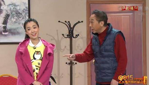 冯巩|她是杨幂的同窗好友，被冯巩带上春晚走红，如今成却喜剧女神！