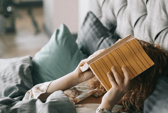 大儿子|45岁张阿姨产下二胎，这可把大儿子气坏了，直接与母亲断绝关系