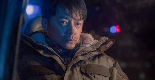 段奕宏|被吹上天的《双探》全是漏洞，还好有这两个优势撑着全剧！