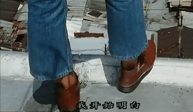 制造|街头找来的演员，剧组4个月没发工资，却拍出了最有港味的青春片！