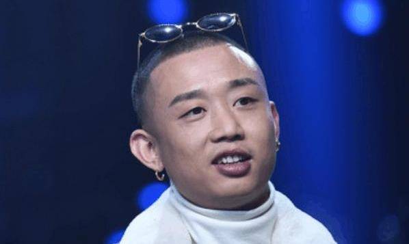 人气值排行_《披荆斩棘的哥哥》人气值排名,陈小春排第三,第一名竟是张淇