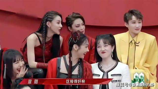 制造|《浪姐2》那英2次拒绝张柏芝，彻底扯下了综艺节目的遮羞布！