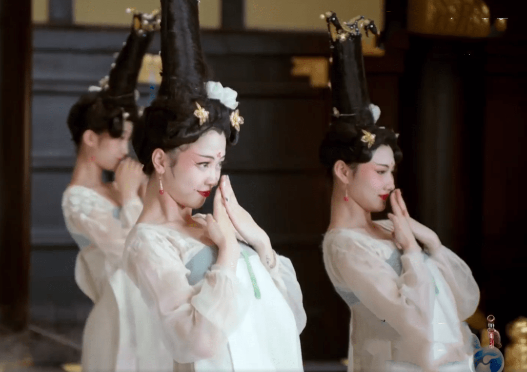 舞美|穷到几千块都要“斤斤计较”的河南卫视，为什么能成晚会网红？