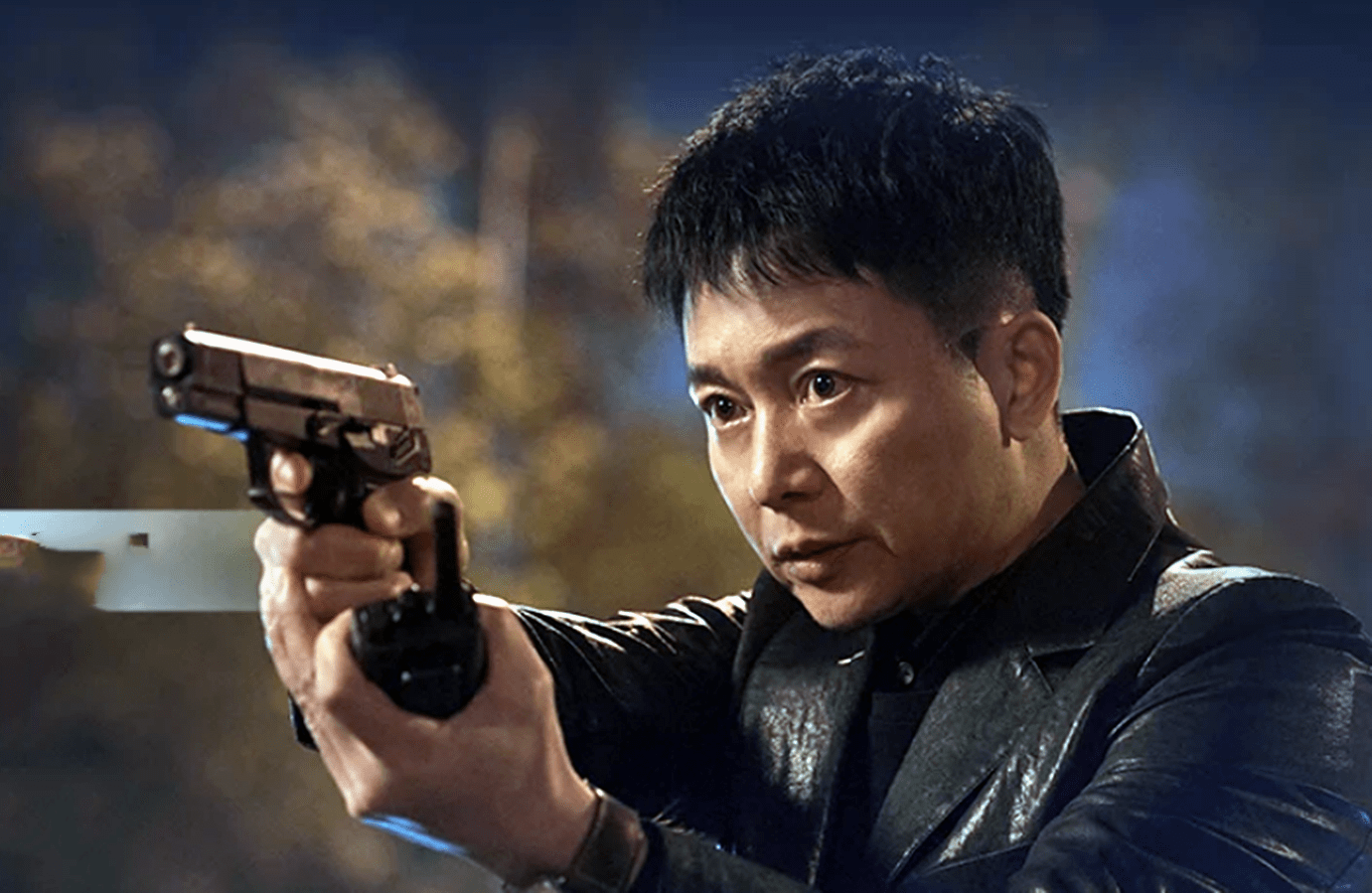 因为|《扫黑风暴》被提议下架?张艺兴嚼槟榔成败笔,希望不要删减太多