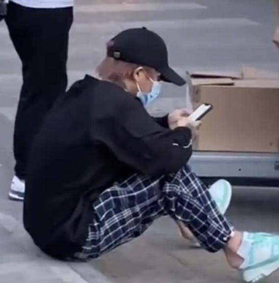 礼物|殷世航转移阵地复出，陪玩平台为挖他，专门设计礼物特效