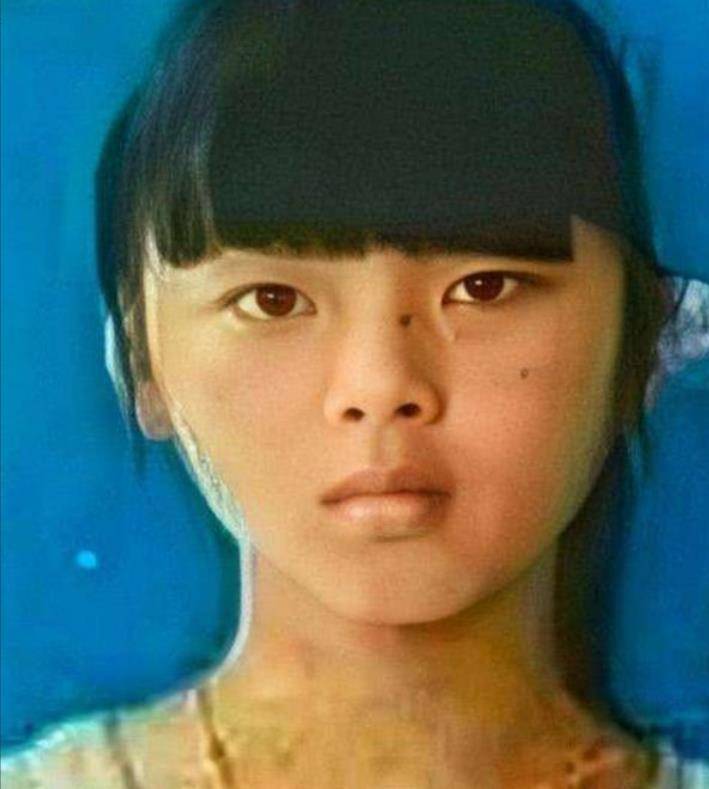 舞台|自卑女孩杨超越，从服务员到顶流明星，是如何改天换命的？