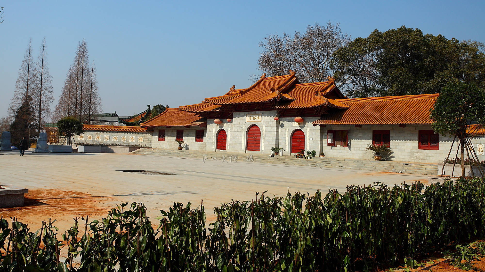 江西九江有个"低调"的寺庙,就在庐山山脚下,知道的游客却不多