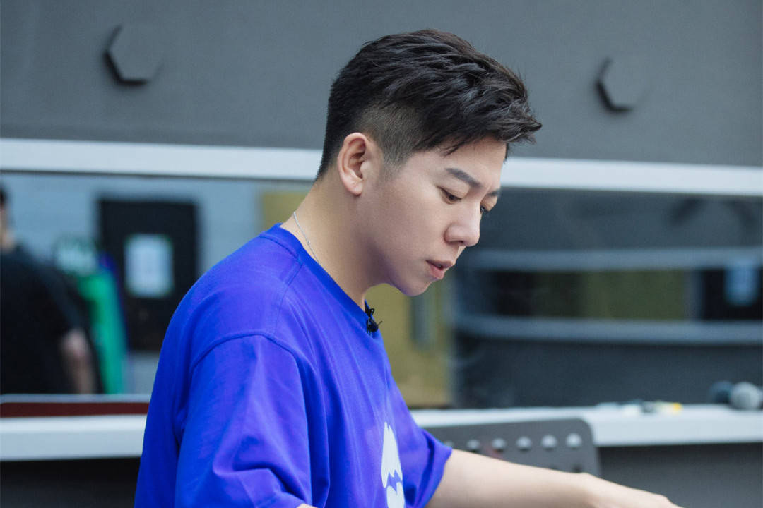 张晋|《披荆斩棘的哥哥》新阵营组成,张晋挖角赵文卓,欧阳靖意外回归