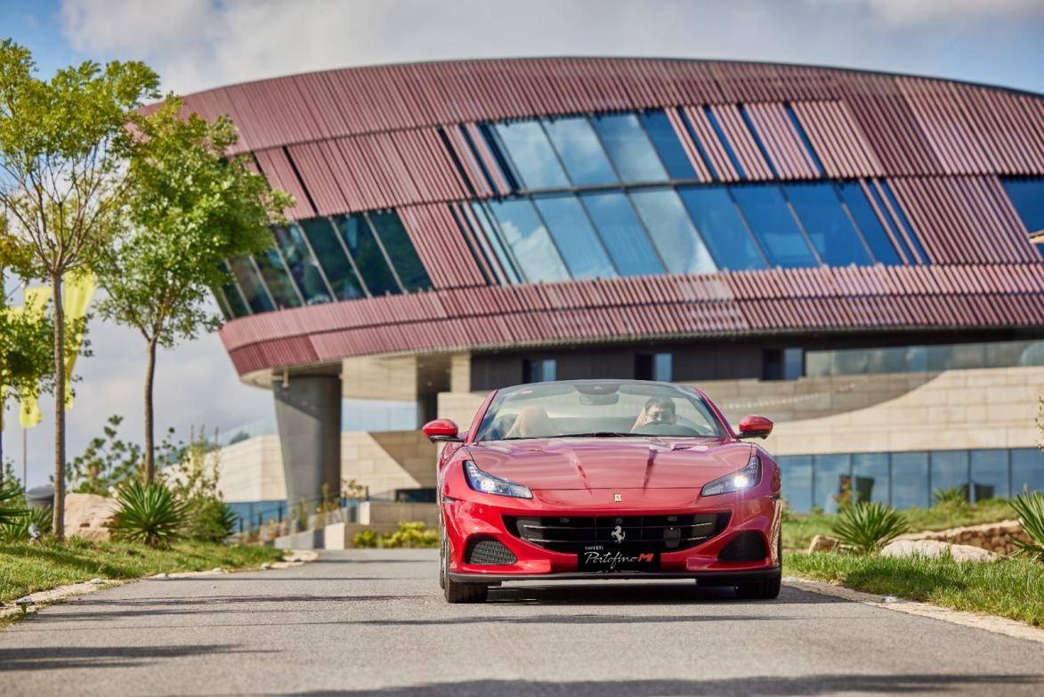 人生一大乐事莫过于此试驾法拉利portofinom