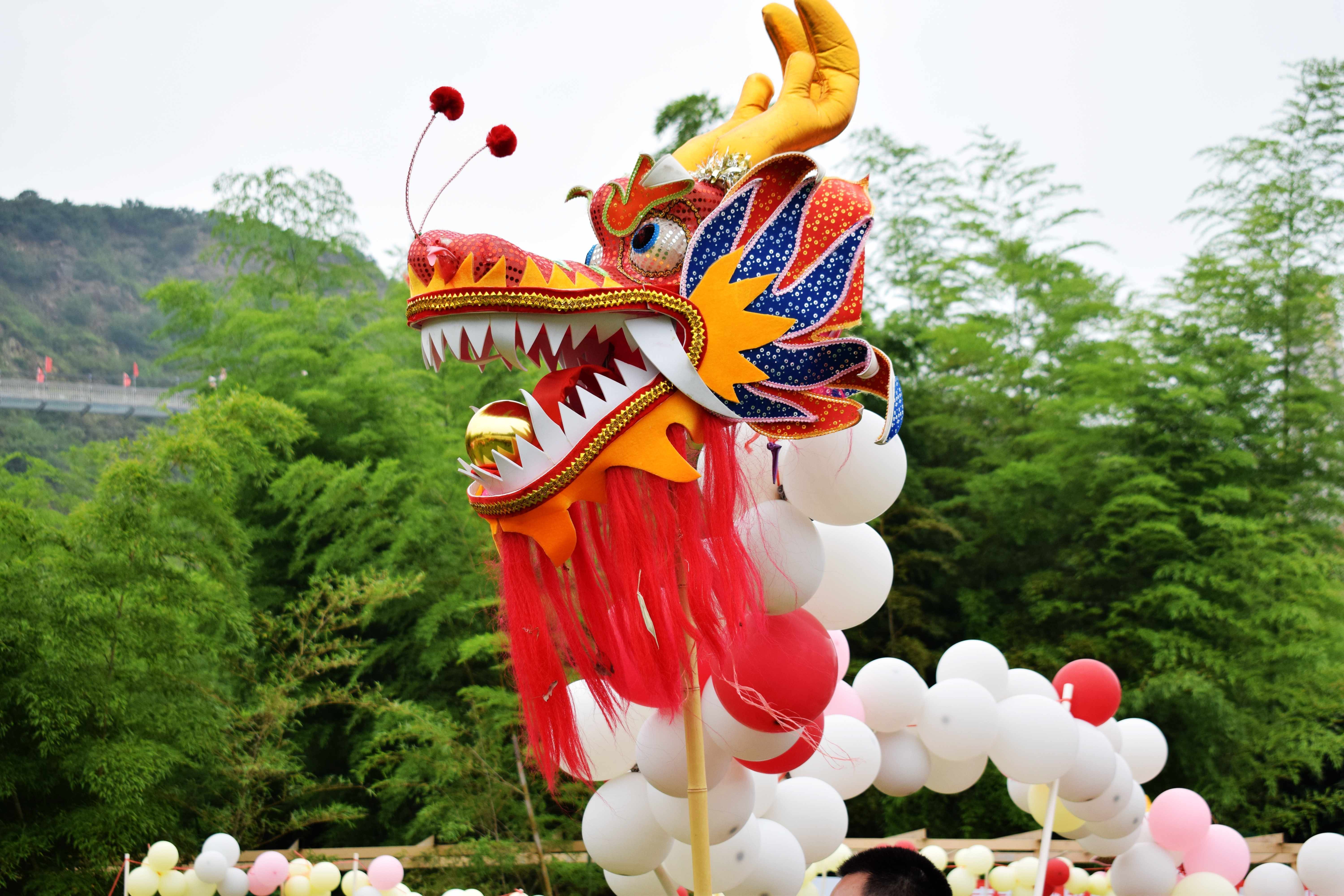 黑马陈常州团建无锡拓展泡泡龙团建活动受青睐