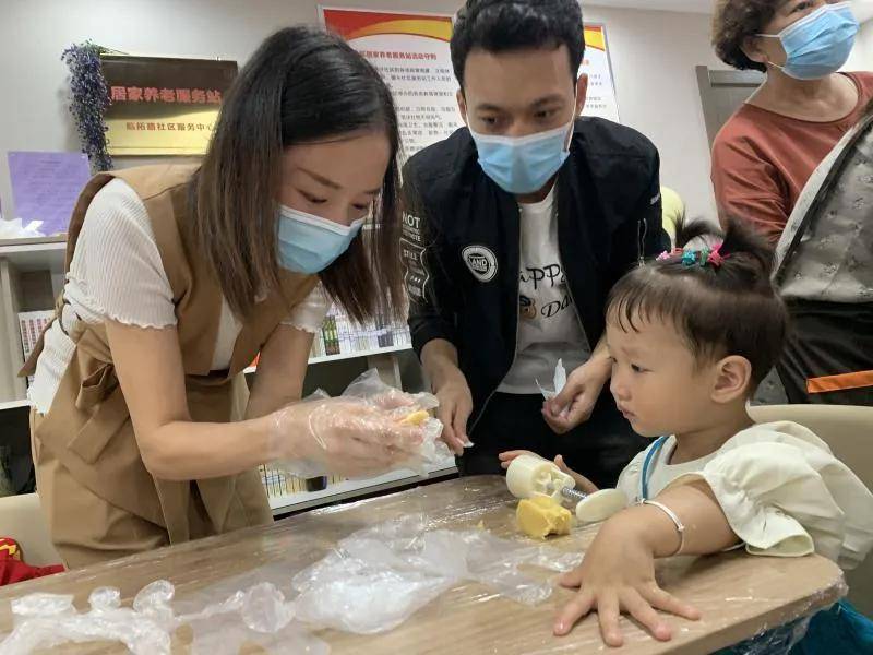 节日|吃月饼、做灯笼……航天基地这样欢度中秋佳节！