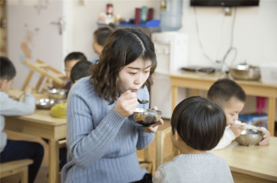 因为|幼儿园也存在“潜规则”，家长要做到心中有数，早知道有好处